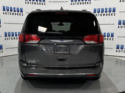 2018 Chrysler Pacifica Touring-L Plus