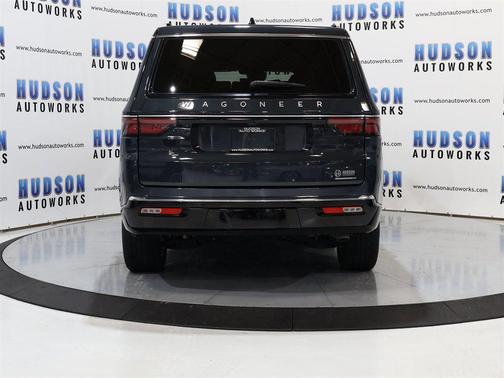 2024 Jeep Wagoneer Series III 4x4