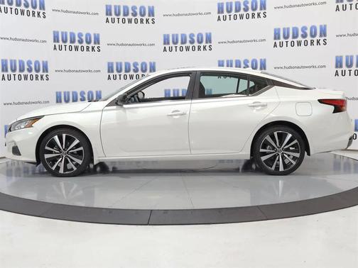 2020 Nissan Altima SR Intelligent AWD