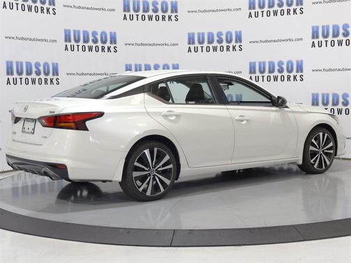 2020 Nissan Altima SR Intelligent AWD