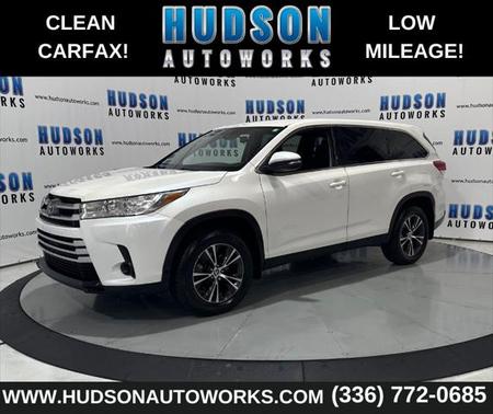 2019 Toyota Highlander LE I4