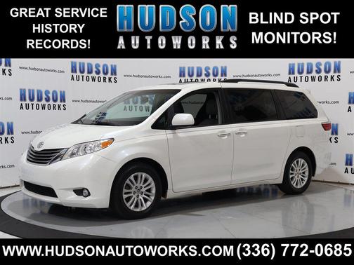 2015 Toyota Sienna XLE