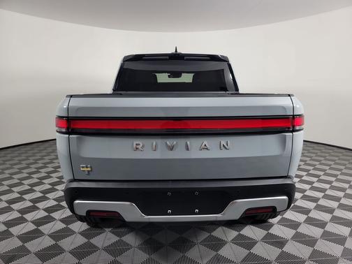 2022 Rivian R1T Adventure