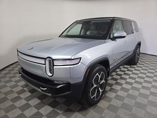 2023 Rivian R1S Adventure