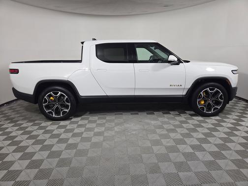 2023 Rivian R1T Adventure Quad Motor Large Pack