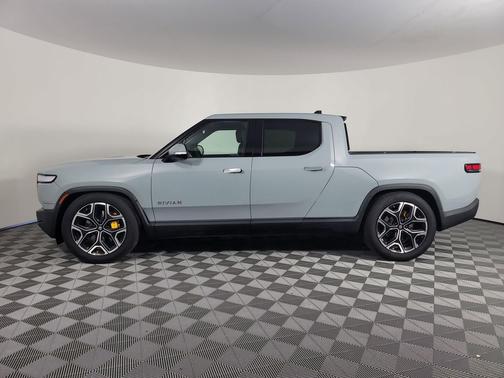 2022 Rivian R1T Adventure