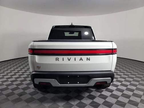 2022 Rivian R1T Adventure