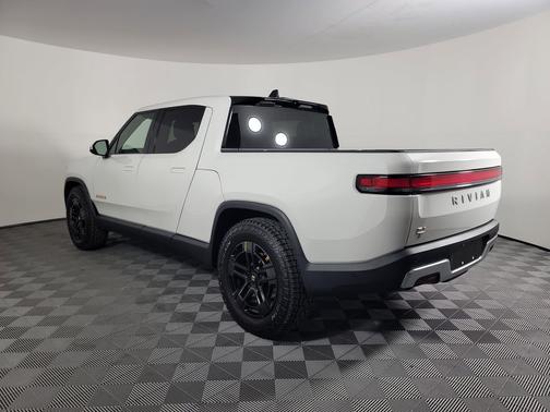 2022 Rivian R1T Adventure