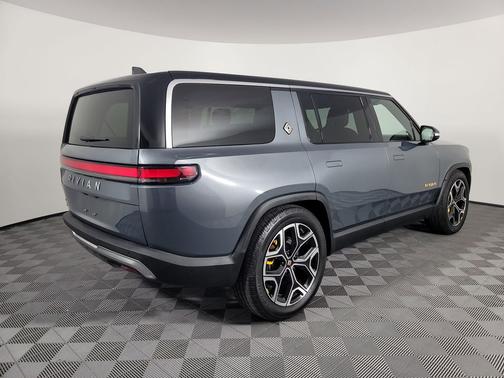 2022 Rivian R1S Launch Edition