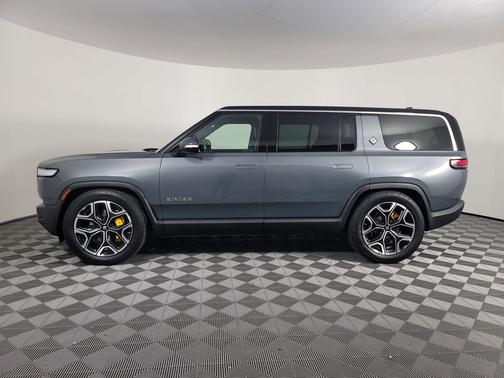 2022 Rivian R1S Launch Edition