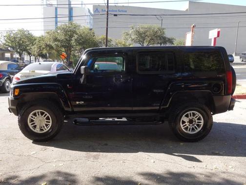 2007 Hummer H3 Base