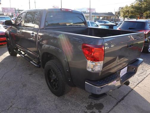 2011 Toyota Tundra Grade