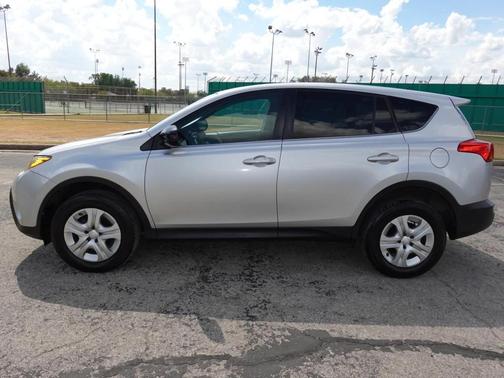 2013 Toyota RAV4 LE