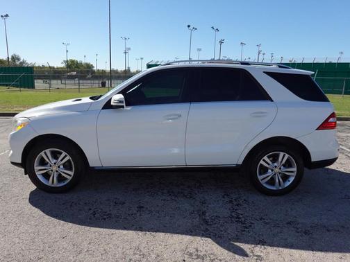2015 Mercedes-Benz M-Class 4MATIC