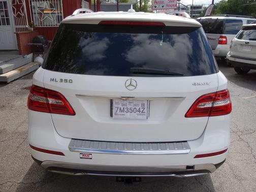 2015 Mercedes-Benz M-Class 4MATIC