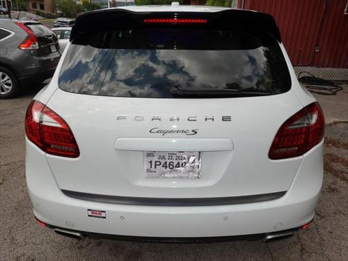 2014 Porsche Cayenne S
