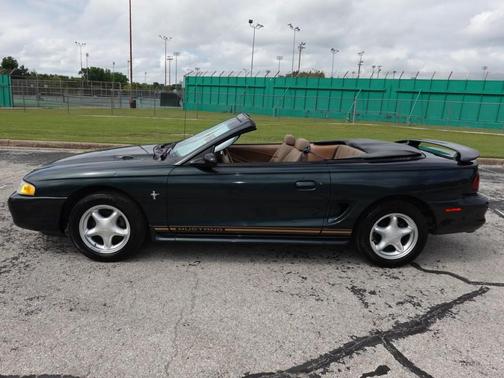 Dark Green Satin (CC/Met) 1998 Ford Mustang Base