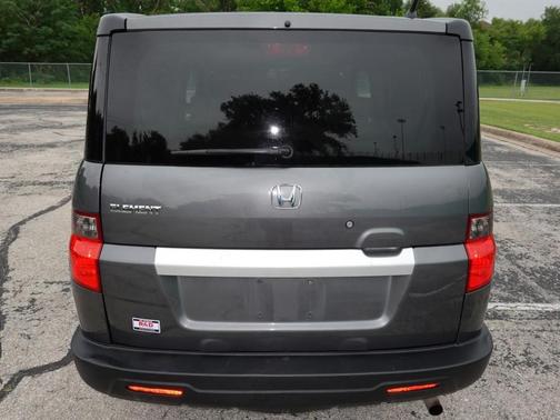 Polished Metal Metallic 2011 Honda Element LX