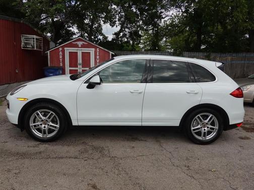 2014 Porsche Cayenne Cayenne