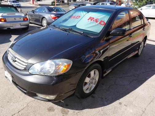 2004 Toyota Corolla S
