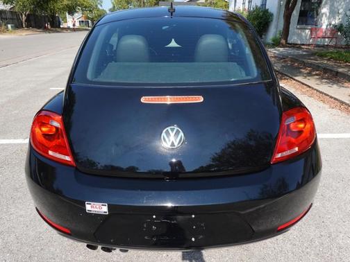 2012 Volkswagen Beetle 2.5L