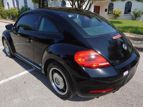 2012 Volkswagen Beetle 2.5L
