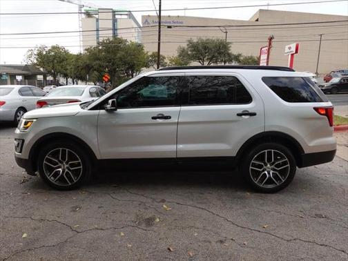 2016 Ford Explorer Sport