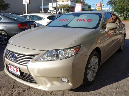 2014 Lexus ES 300h Base