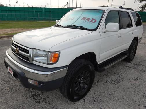 1999 Toyota 4Runner SR5