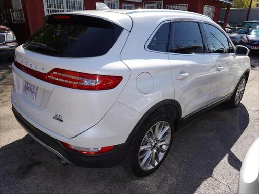 2015 Lincoln MKC Base