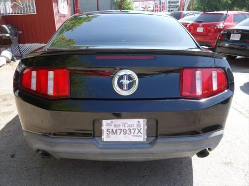 2012 Ford Mustang V6