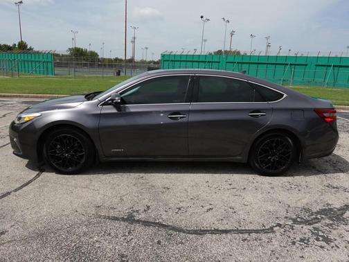 2016 Toyota Avalon Hybrid Limited