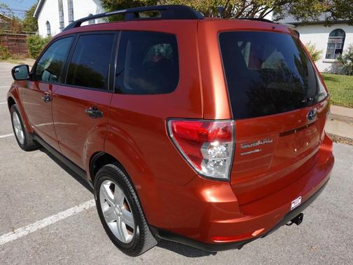 2010 Subaru Forester 2.5 X Premium