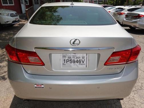 2011 Lexus ES 350 Base