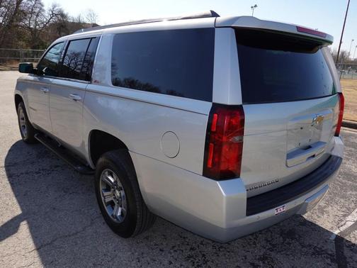2018 Chevrolet Suburban LT