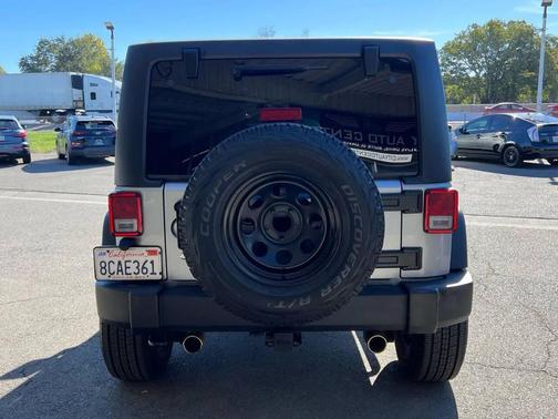 2018 Jeep Wrangler JK Unlimited Sport