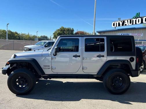 2018 Jeep Wrangler JK Unlimited Sport