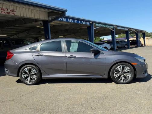 Black 2017 Honda Civic EX-L