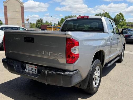 Silver Sky Metallic 2014 Toyota Tundra SR