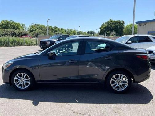 2018 Toyota Yaris iA Base