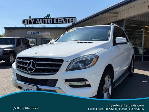 White 2014 Mercedes-Benz M-Class ML 350 4dr SUV