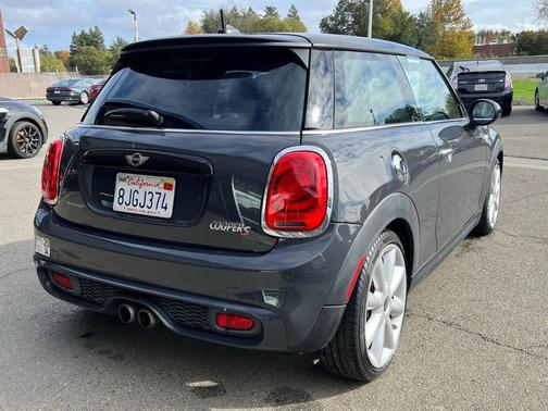 2015 MINI Hardtop Cooper S