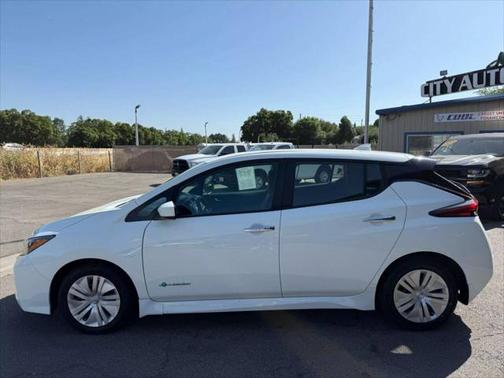 2018 Nissan Leaf S