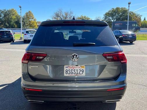 2019 Volkswagen Tiguan 2.0T SE