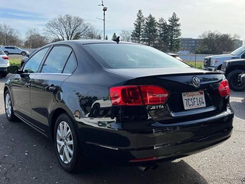 2014 Volkswagen Jetta Auto SE w/Connectivity