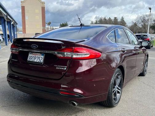 2017 Ford Fusion Hybrid Platinum