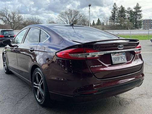 2017 Ford Fusion Hybrid Platinum