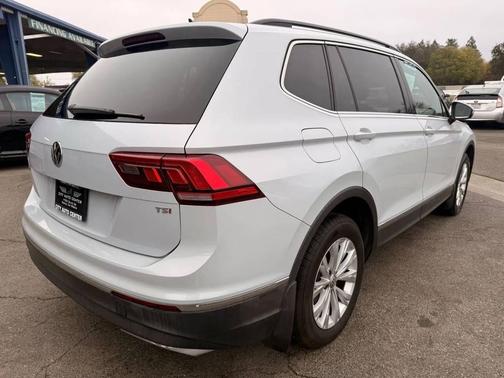2018 Volkswagen Tiguan 2.0T SE