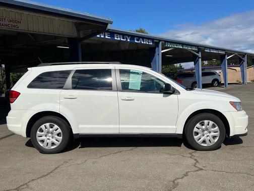 2017 Dodge Journey SE