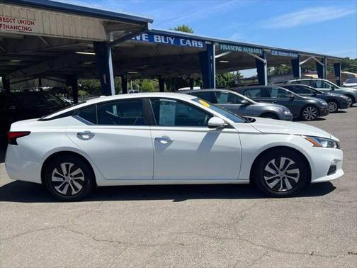 2020 Nissan Altima S FWD